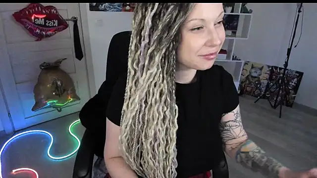HoneySallyMoore webcam