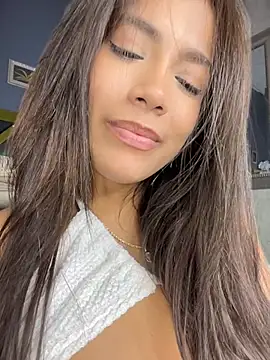 oneinamillionxxx (F young) - FINGERING PUSSY 💕CLOSE UP💕