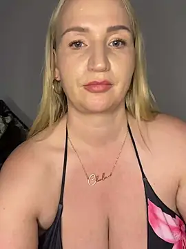 BootyQueenApril