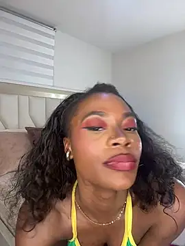 Webcam Model (Ayra-starh)  is live.Free join now!