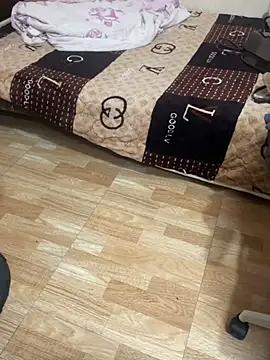 Mina048 webcam