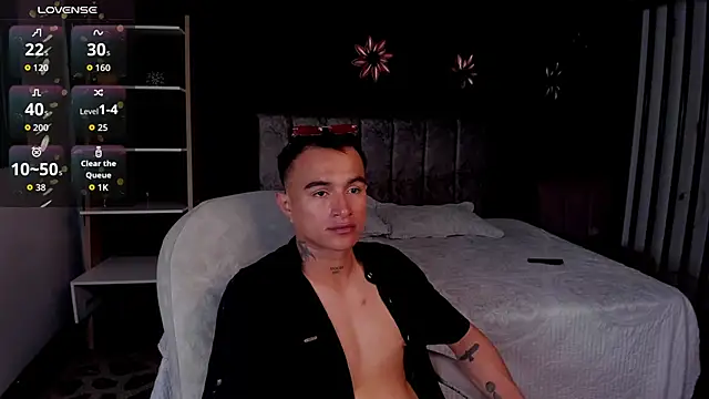 LiamDeep webcam