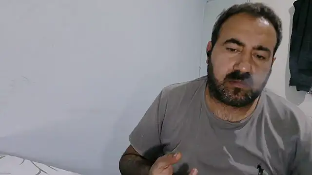 mio_jaks webcam