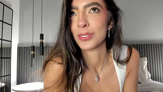 Ninaa_Rosee webcam