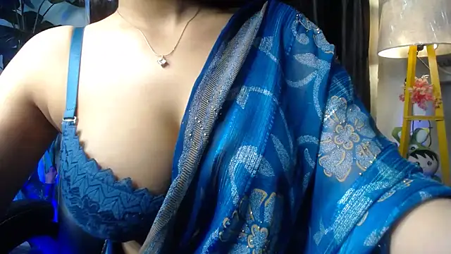 kiara_1122 webcam