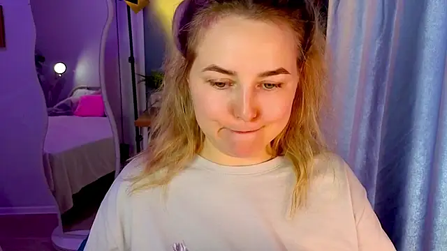 Mira_Mermayd webcam