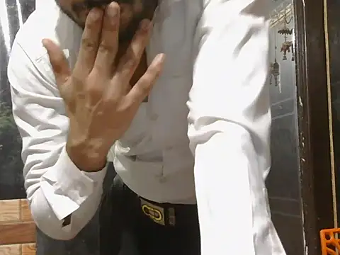 Stubborndesiboy webcam