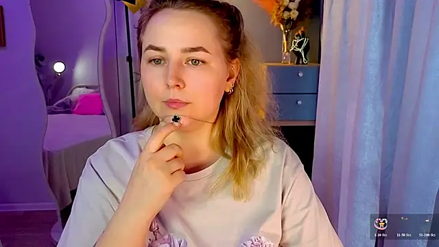 Mira_Mermayd webcam