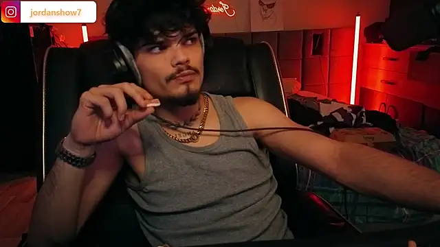 JordanShow webcam