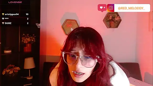 RedMeloddy webcam