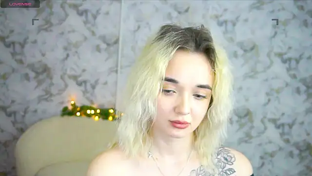 Ashley_S webcam