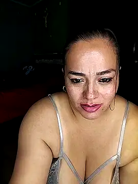 emily_sweet13 - Emily_sweet13's free webcam - UK Sex Cams