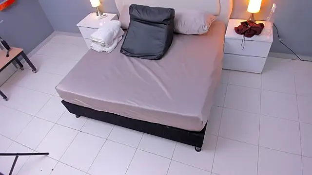 emilytowzen webcam