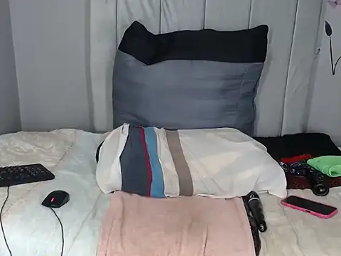 QUEENASHxXx webcam