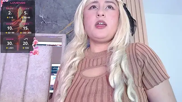 Hazumi_Tsu webcam