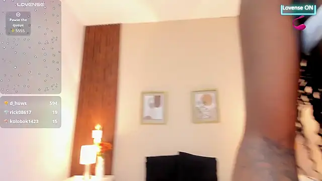 Chloebrunnie webcam