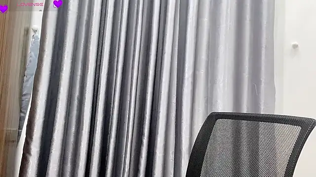 Ryo-Jisoo webcam