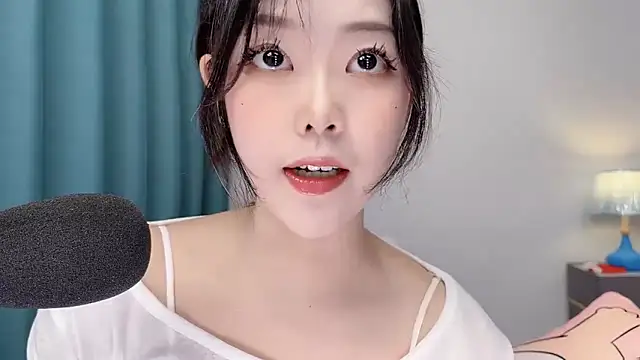 美女smalldaisy在线直播
