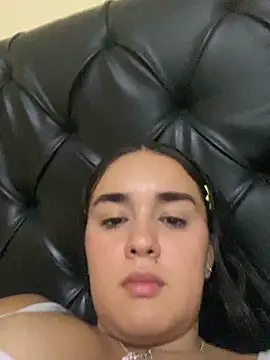 PaulaModels24 webcam