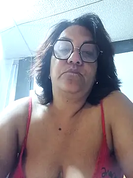 saraladys webcam