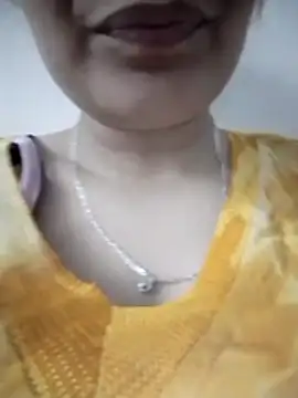 WonderfulWomen00 webcam