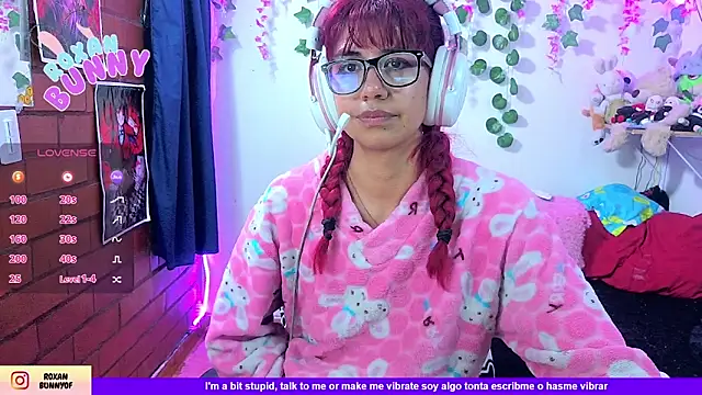 Roxanbunny1 webcam