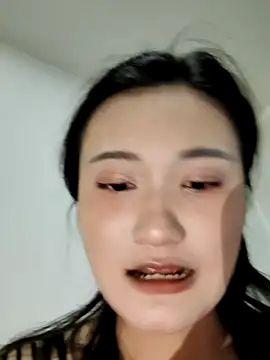 美女CCAV217在线直播