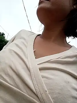 linda_bae00 webcam