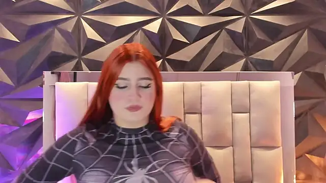 megan_whitee__ webcam