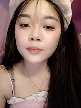 Baa-bee22 webcam