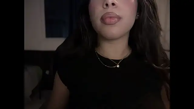 GoldenMia webcam