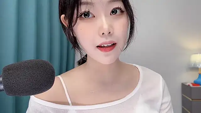 美女smalldaisy在线直播