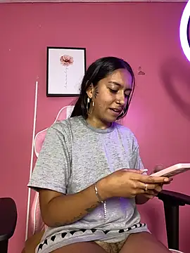 DulceLatinaxo webcam
