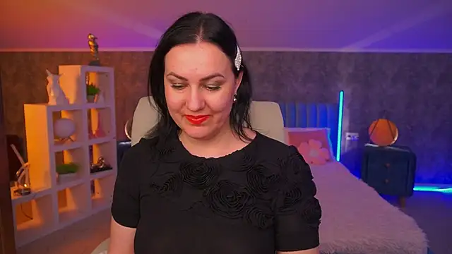 VelvetLuck webcam