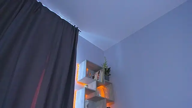 ClockworkLady webcam