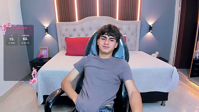 Tommy18__ webcam