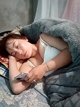 Lunababy3 webcam