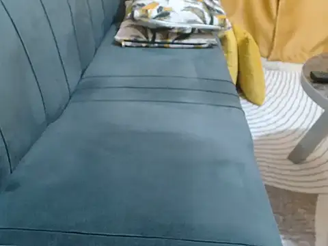 leslysexygirl webcam