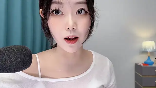 美女smalldaisy在线直播