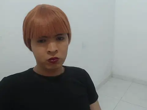 estefania224 webcam