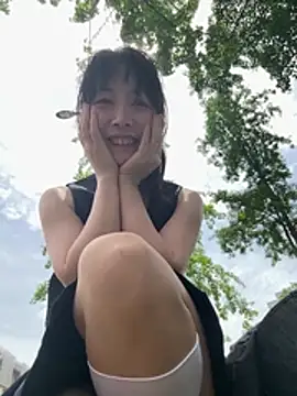 美女yourkeer在线直播