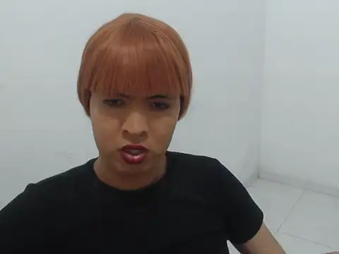 estefania224 webcam