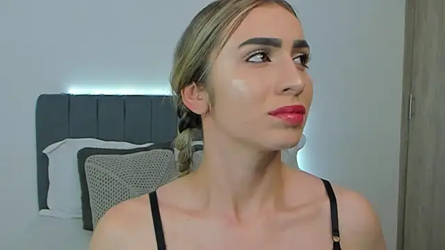 im_sarah34 - Im_sarah34's free webcam - UK Sex Cams