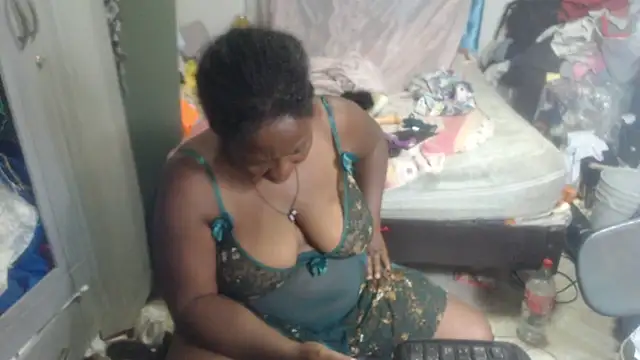 rachelexoticgirl webcam
