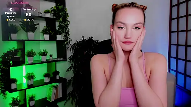 ida_fanestain - Ida_FaneStain's free webcam - UK Sex Cams