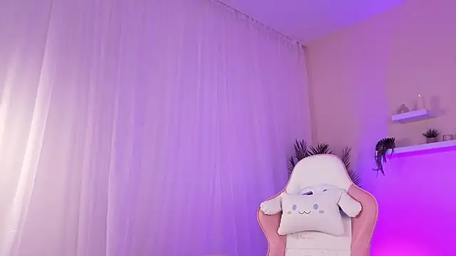 BetsyGonzale webcam