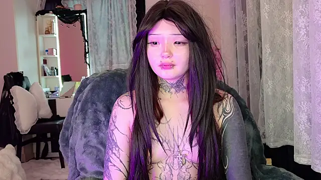 Lein_Bone Stripchat cam model