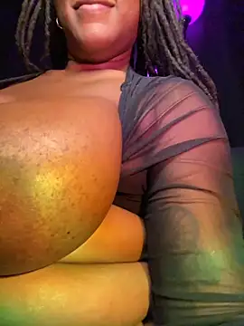 GirthGoddessCoco webcam