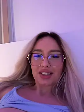 mollyxxx webcam