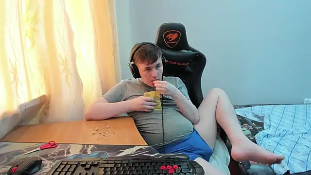 iliaskrislove webcam